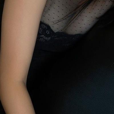 이뻐 보이는 그녀