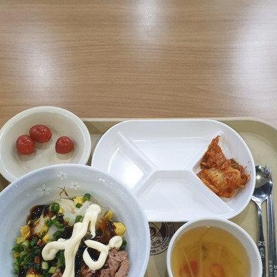 '천원의 아침밥'이 불만스러운 대학원생