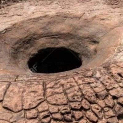 태국 국립공원에 있는 용의눈.jpg