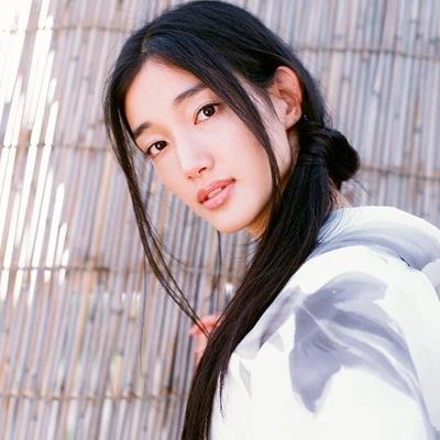 모델 이리야마 노리코