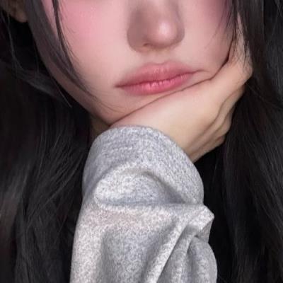 한국에서 소화불량 풀세트 체험한 일본 눈나.jpg